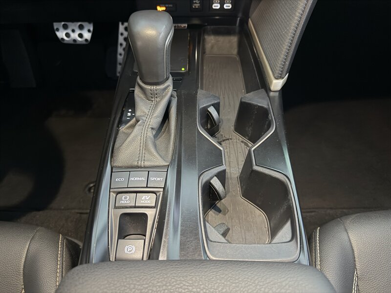2025 Toyota Camry SE - Photo 12 - Greensboro, NC 27407
