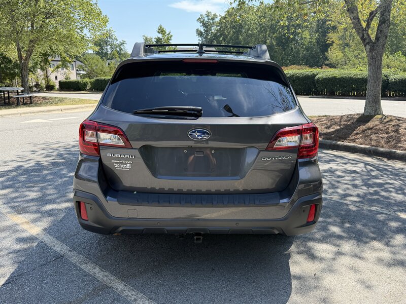 2018 Subaru Outback 2.5i Limited - Photo 4 - Greensboro, NC 27407