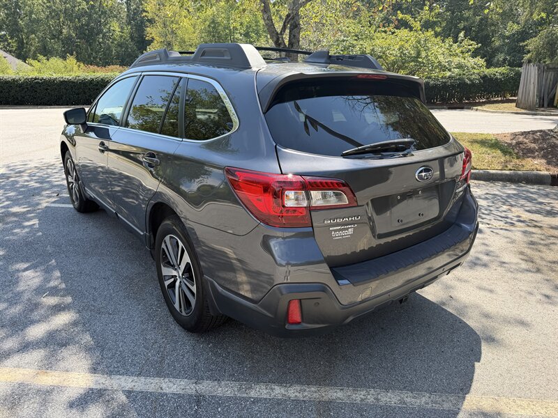 2018 Subaru Outback 2.5i Limited - Photo 6 - Greensboro, NC 27407