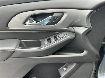 2018 Chevrolet Traverse LT Cloth   - Photo 14 - Greensboro, NC 27407
