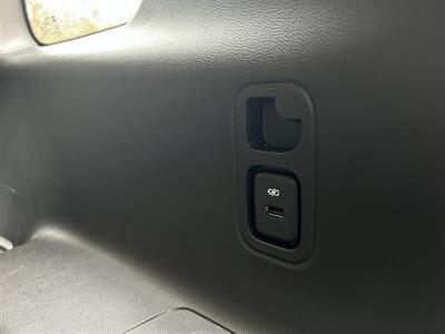 2018 Chevrolet Traverse LT Cloth   - Photo 21 - Greensboro, NC 27407