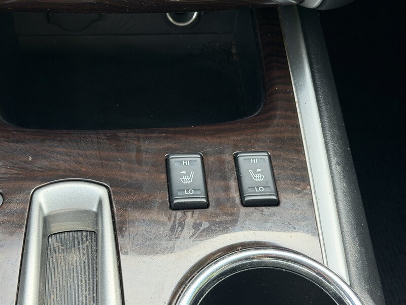 2014 Nissan Pathfinder SL - Photo 22 - Greensboro, NC 27407
