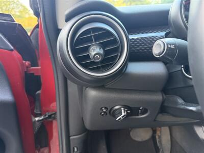 2014 MINI Hardtop Cooper S   - Photo 13 - Greensboro, NC 27407