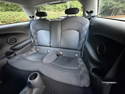 2014 MINI Hardtop Cooper S   - Photo 11 - Greensboro, NC 27407