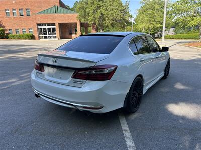 2017 Honda Accord Sport Special Edition   - Photo 5 - Greensboro, NC 27407