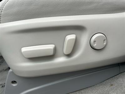 2014 Toyota Sienna XLE 8-Passenger Auto Acce   - Photo 28 - Greensboro, NC 27407