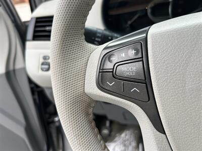 2014 Toyota Sienna XLE 8-Passenger Auto Acce   - Photo 22 - Greensboro, NC 27407