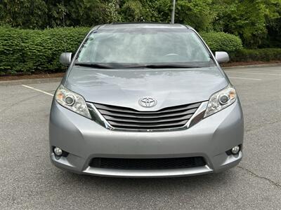 2014 Toyota Sienna XLE 8-Passenger Auto Acce   - Photo 8 - Greensboro, NC 27407