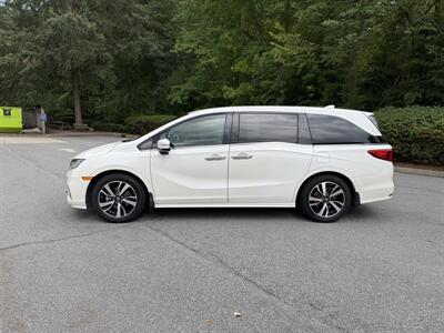 2018 Honda Odyssey Elite   - Photo 2 - Greensboro, NC 27407