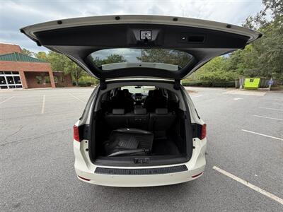 2018 Honda Odyssey Elite   - Photo 9 - Greensboro, NC 27407