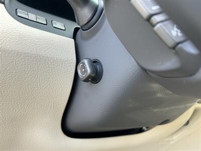 2012 Lexus LS 460   - Photo 25 - Greensboro, NC 27407