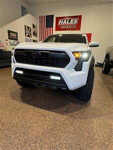 2025 Toyota Tacoma TRD Off-Road   - Photo 13 - Provo, UT 84601