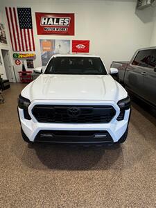 2025 Toyota Tacoma TRD Off-Road   - Photo 31 - Provo, UT 84601