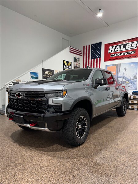 2023 Chevrolet Silverado 1500 ZR2  