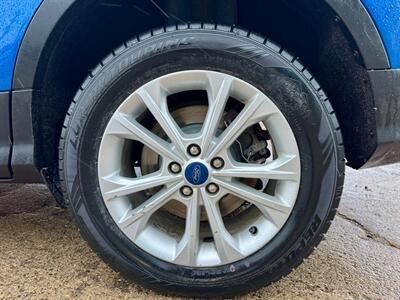 2019 Ford Escape SE   - Photo 35 - Saint Cloud, MN 56304