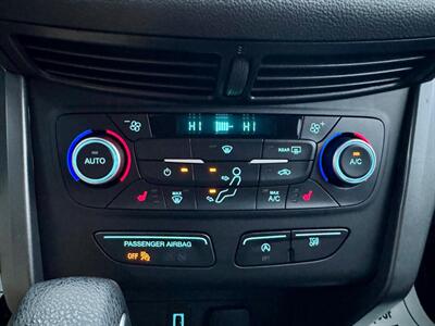 2019 Ford Escape SE   - Photo 25 - Saint Cloud, MN 56304