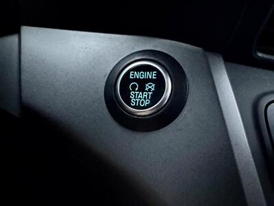 2019 Ford Escape SE   - Photo 28 - Saint Cloud, MN 56304