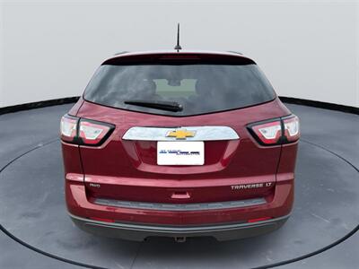 2016 Chevrolet Traverse LT   - Photo 4 - Saint Cloud, MN 56304