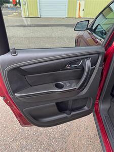 2016 Chevrolet Traverse LT   - Photo 17 - Saint Cloud, MN 56304