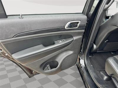 2020 Jeep Grand Cherokee Altitude   - Photo 23 - Saint Cloud, MN 56304