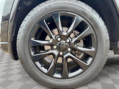 2020 Jeep Grand Cherokee Altitude   - Photo 34 - Saint Cloud, MN 56304