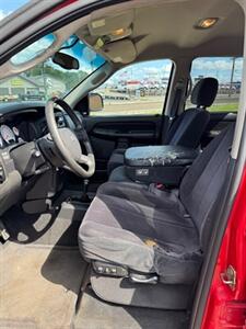 2004 Dodge Ram 1500 SLT 4dr Quad Cab SLT   - Photo 7 - Saint Cloud, MN 56304