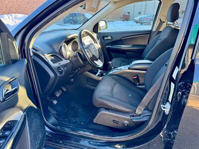 2020 Dodge Journey SE Value   - Photo 9 - Saint Cloud, MN 56304