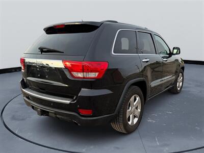 2013 Jeep Grand Cherokee Overland   - Photo 5 - Saint Cloud, MN 56304