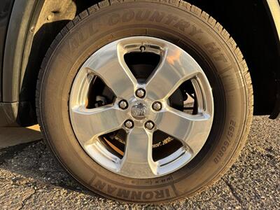 2013 Jeep Grand Cherokee Overland   - Photo 30 - Saint Cloud, MN 56304