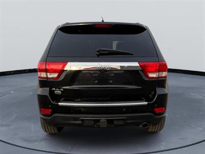 2013 Jeep Grand Cherokee Overland   - Photo 4 - Saint Cloud, MN 56304