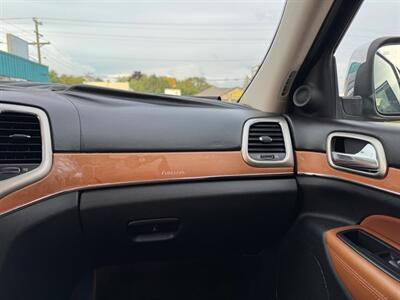 2013 Jeep Grand Cherokee Overland   - Photo 26 - Saint Cloud, MN 56304