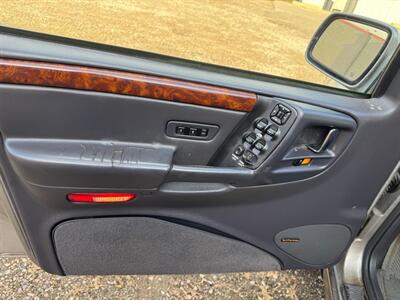1998 Jeep Grand Cherokee Limited   - Photo 12 - Saint Cloud, MN 56304