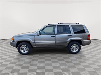 1998 Jeep Grand Cherokee Limited   - Photo 2 - Saint Cloud, MN 56304