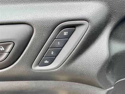 2017 GMC Acadia Denali   - Photo 11 - Saint Cloud, MN 56304