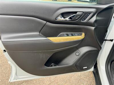 2017 GMC Acadia Denali   - Photo 10 - Saint Cloud, MN 56304