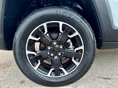 2023 Jeep Renegade Trailhawk   - Photo 30 - Saint Cloud, MN 56304