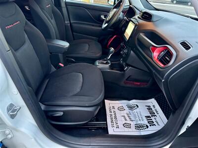 2023 Jeep Renegade Trailhawk   - Photo 26 - Saint Cloud, MN 56304