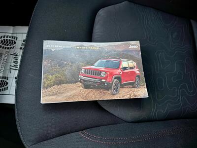 2023 Jeep Renegade Trailhawk   - Photo 34 - Saint Cloud, MN 56304