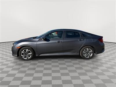 2018 Honda Civic LX   - Photo 2 - Saint Cloud, MN 56304