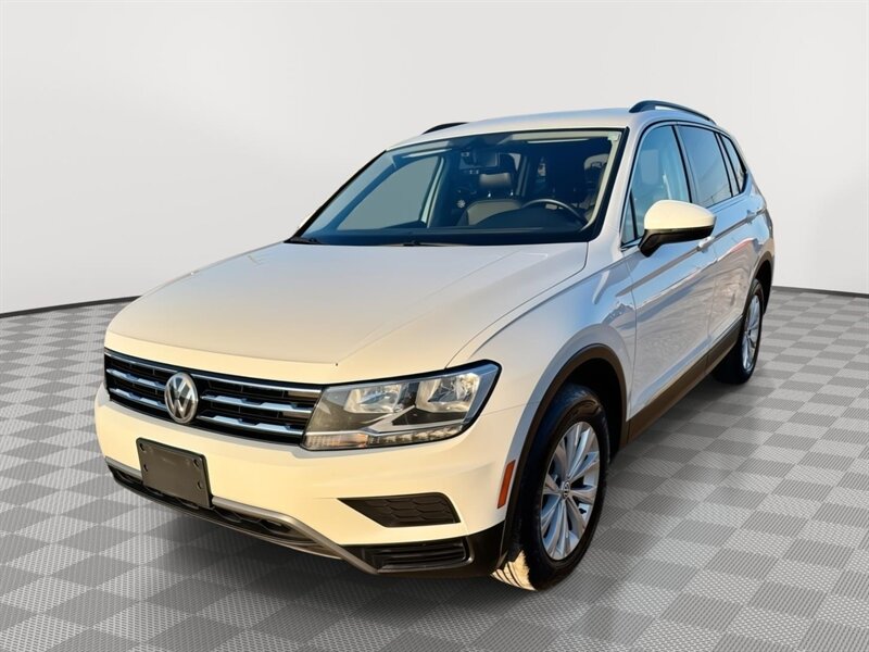 2018 Volkswagen Tiguan 2.0T SE 4Motion   - Photo 1 - Saint Cloud, MN 56304