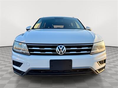 2018 Volkswagen Tiguan 2.0T SE 4Motion   - Photo 9 - Saint Cloud, MN 56304
