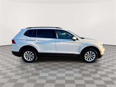 2018 Volkswagen Tiguan 2.0T SE 4Motion   - Photo 7 - Saint Cloud, MN 56304