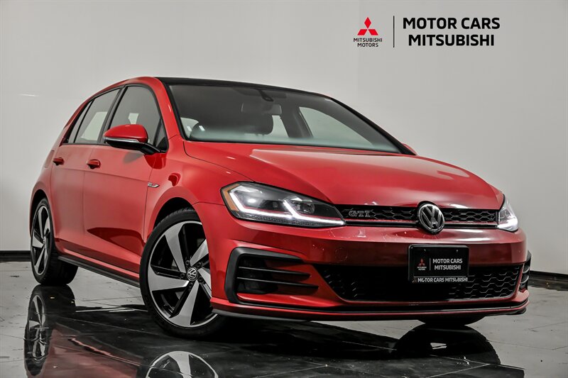 Tornado Red 2018 Volkswagen Golf GTI Hatchback Front-Wheel Drive 6-Speed Automatic