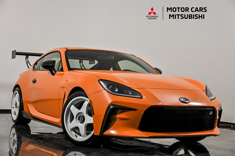2022 Toyota GR86  Coupé Tracción trasera 6 velocidades Manual