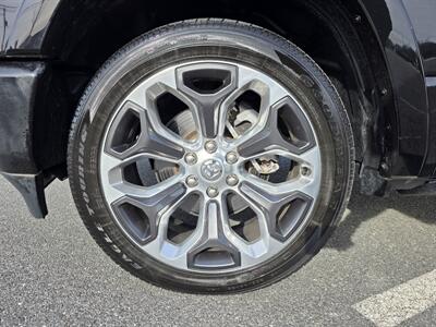 2020 RAM 1500 Laramie Longhorn - Photo 13 - Westport, MA 02790