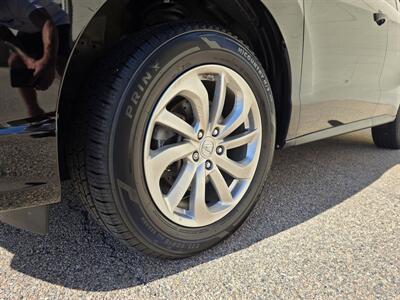 2017 Acura RDX w/Tech   - Photo 10 - Westport, MA 02790