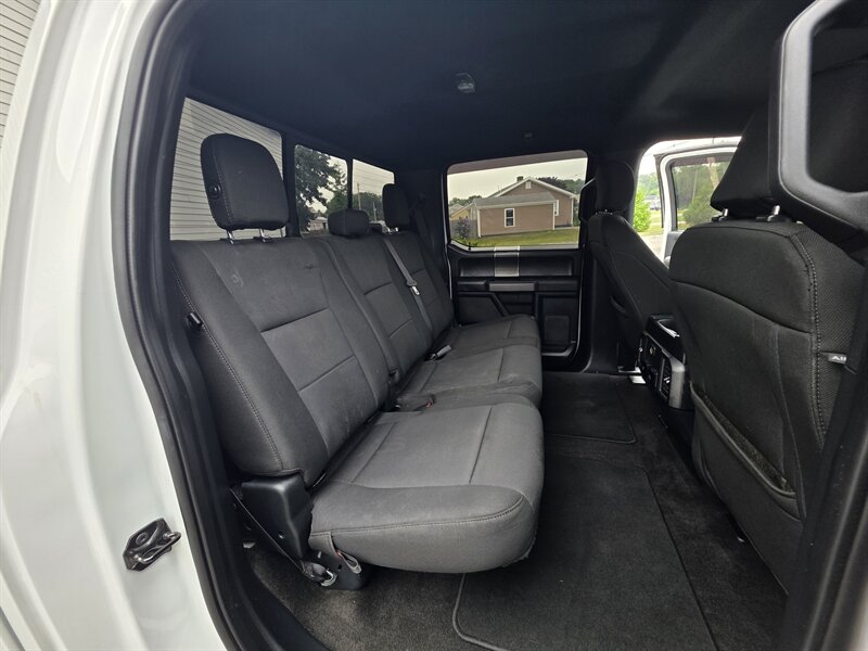 2019 Ford F-150 XLT - Photo 13 - Westport, MA 02790