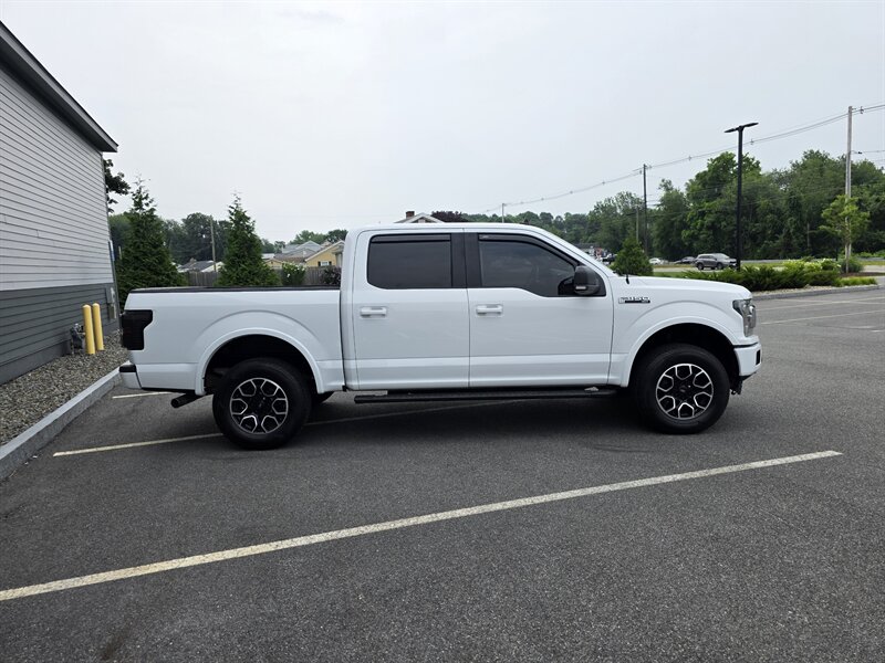 2019 Ford F-150 XLT - Photo 4 - Westport, MA 02790