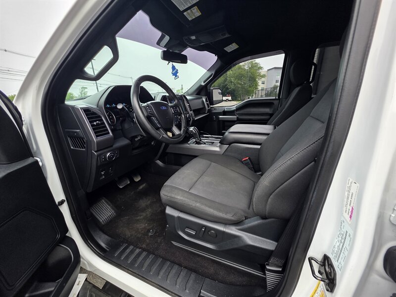 2019 Ford F-150 XLT - Photo 17 - Westport, MA 02790