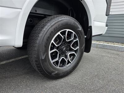 2019 Ford F-150 XLT - Photo 10 - Westport, MA 02790